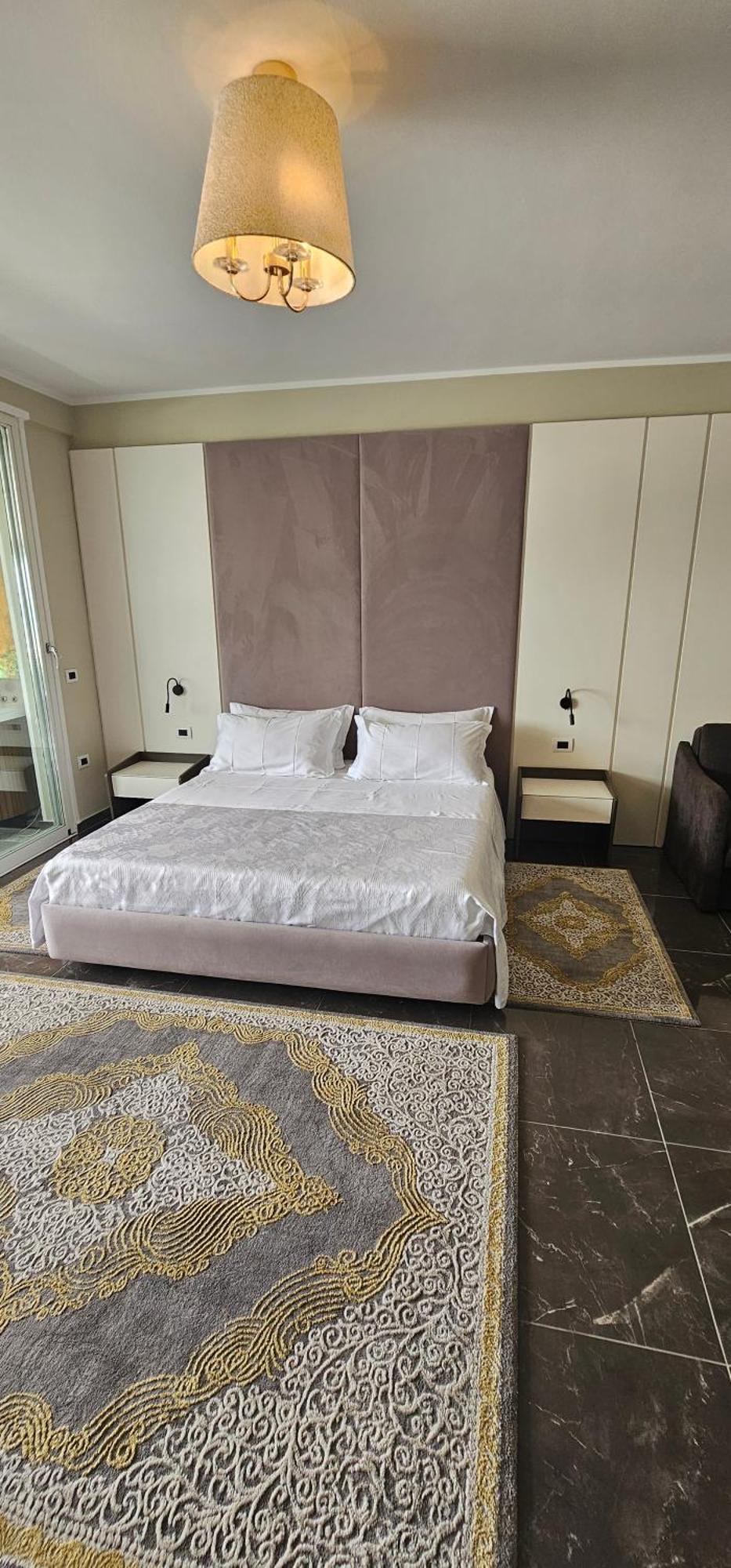 Hotel Pirro Vlorë Zimmer foto