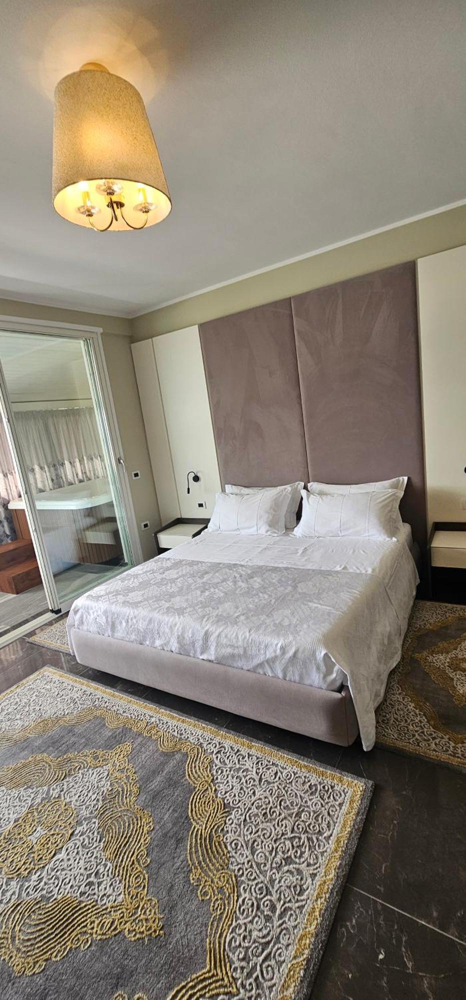 Hotel Pirro Vlorë Zimmer foto